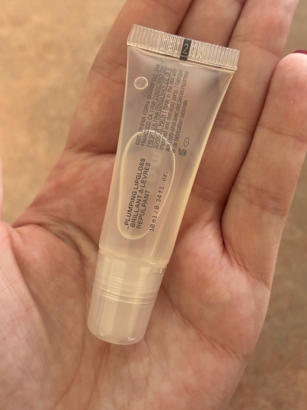 New, r.e.m. beauty clear plumping lip gloss - Picture 4 of 9